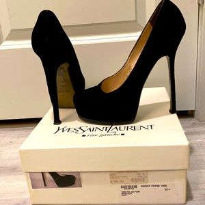 Yves Saint Laurent (YSL) tribute II platform pump